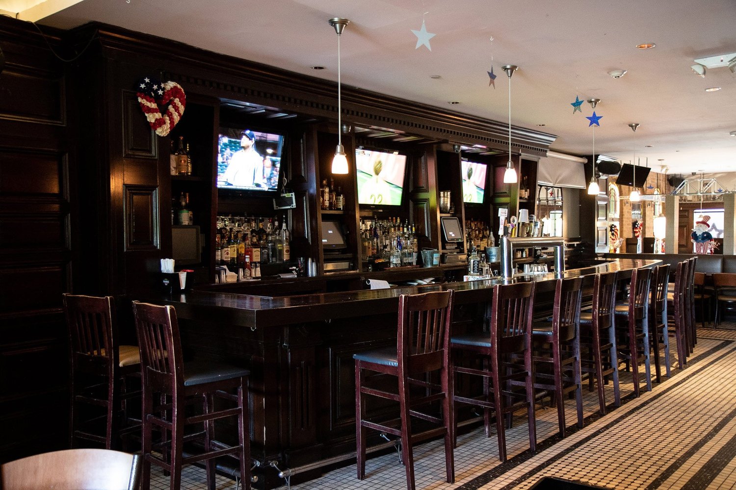 The Saloon – Pearl River, New York