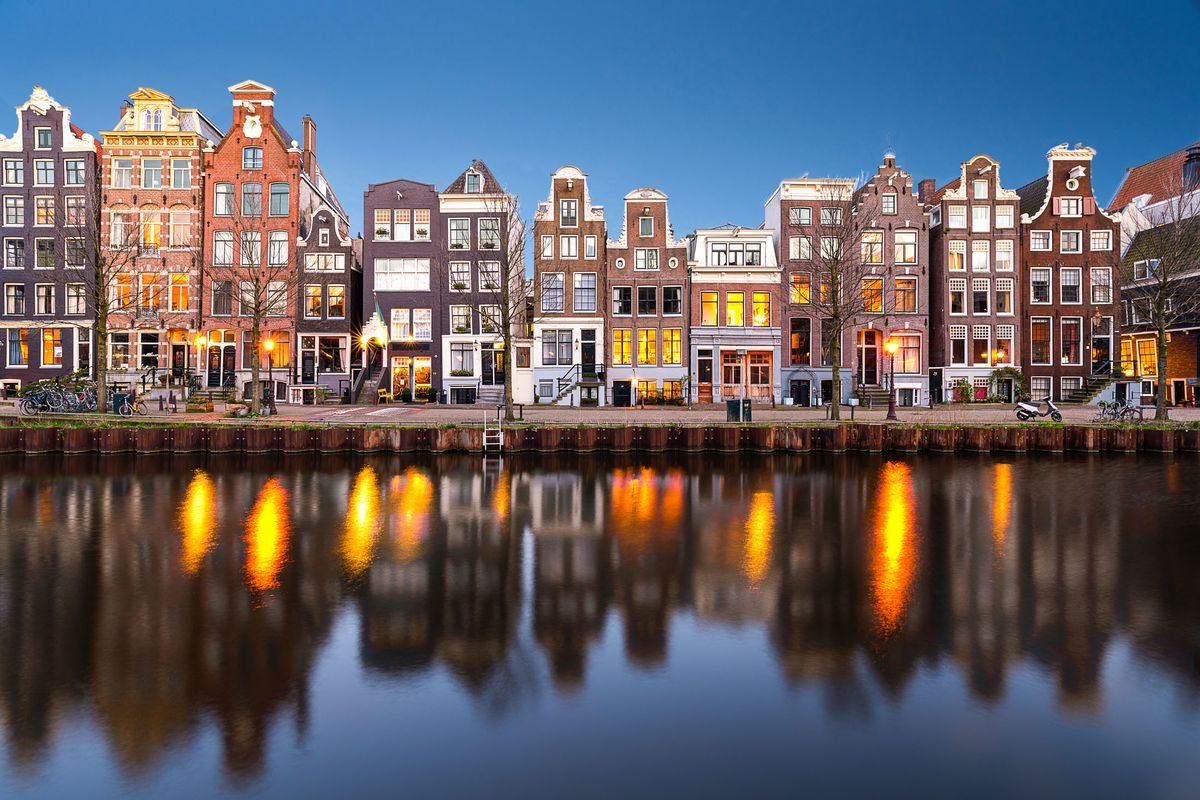 KLM Airlines – Amsterdam to New York City – Business Class